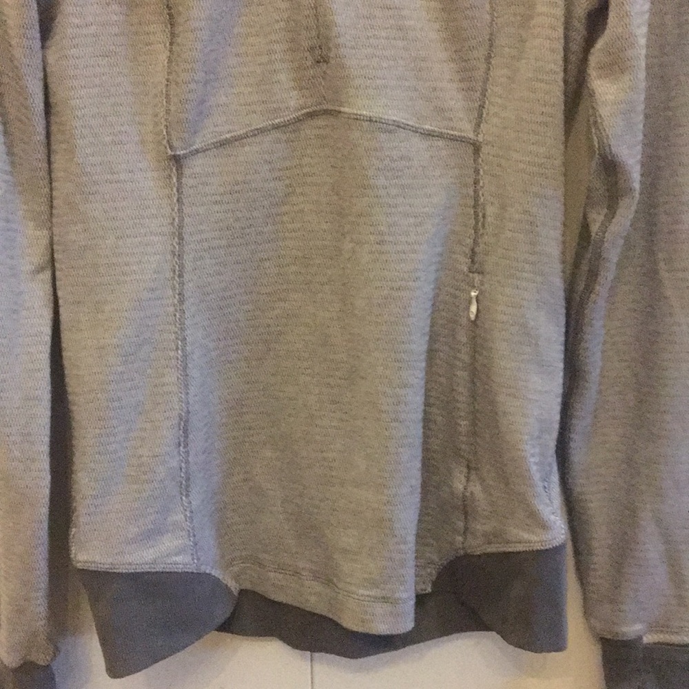 White And Gray Lululemon Pullover - image 4